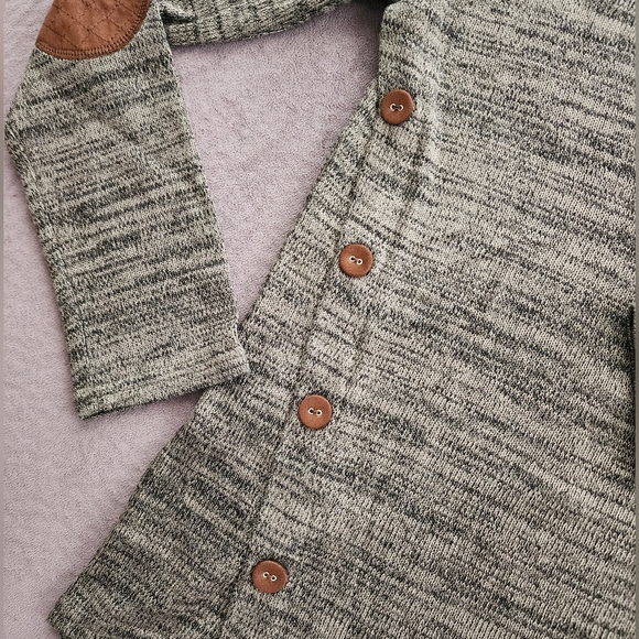 Sweet Wanderer Long Sleeve Sweater - Picture 3 of 5